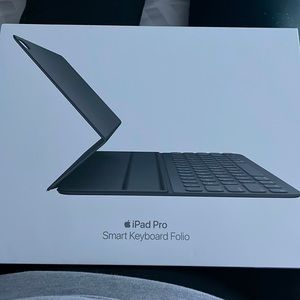 Apple Keyboard for 12.9-inch ipad pro